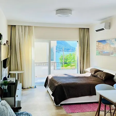 Appartamento Melodia del Mare Cattaro Esterno foto